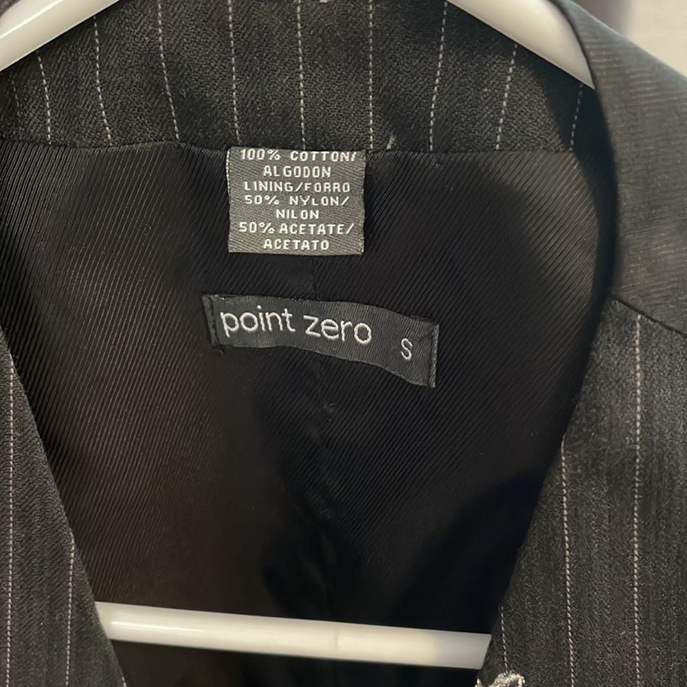 Vest - Picture 3 of 3